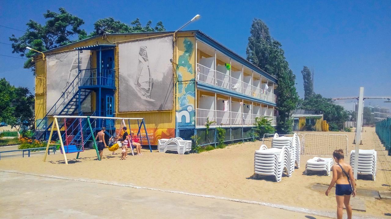 Sun Marine Hotel Oldenburg Bagian luar foto
